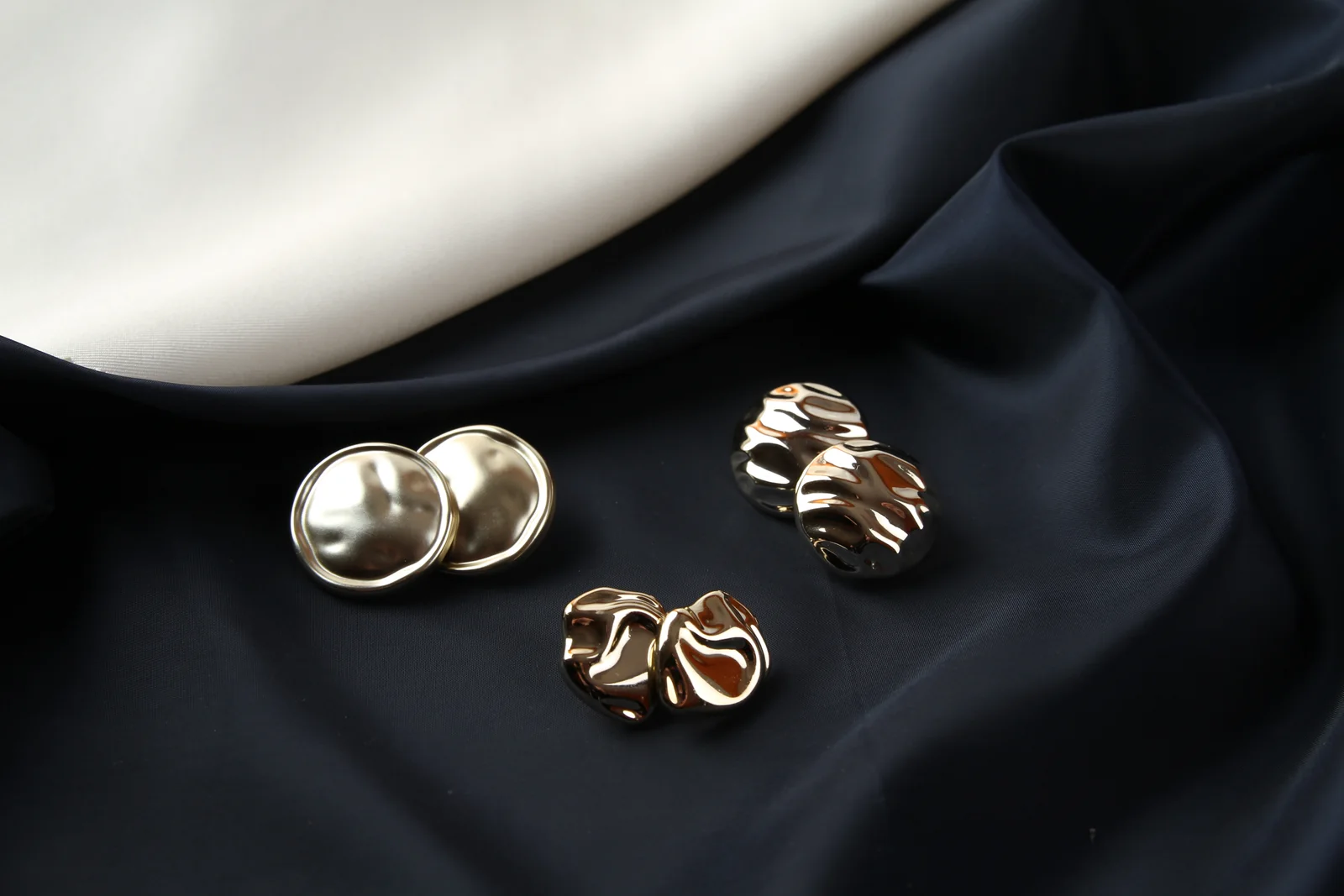 BHR fabric and garment accessories selection